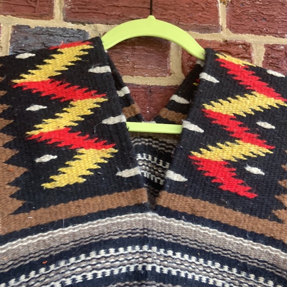 Poncho ,Southwestern ,Cowboy ,Ethnic ,Winter - Picture 2 of 8